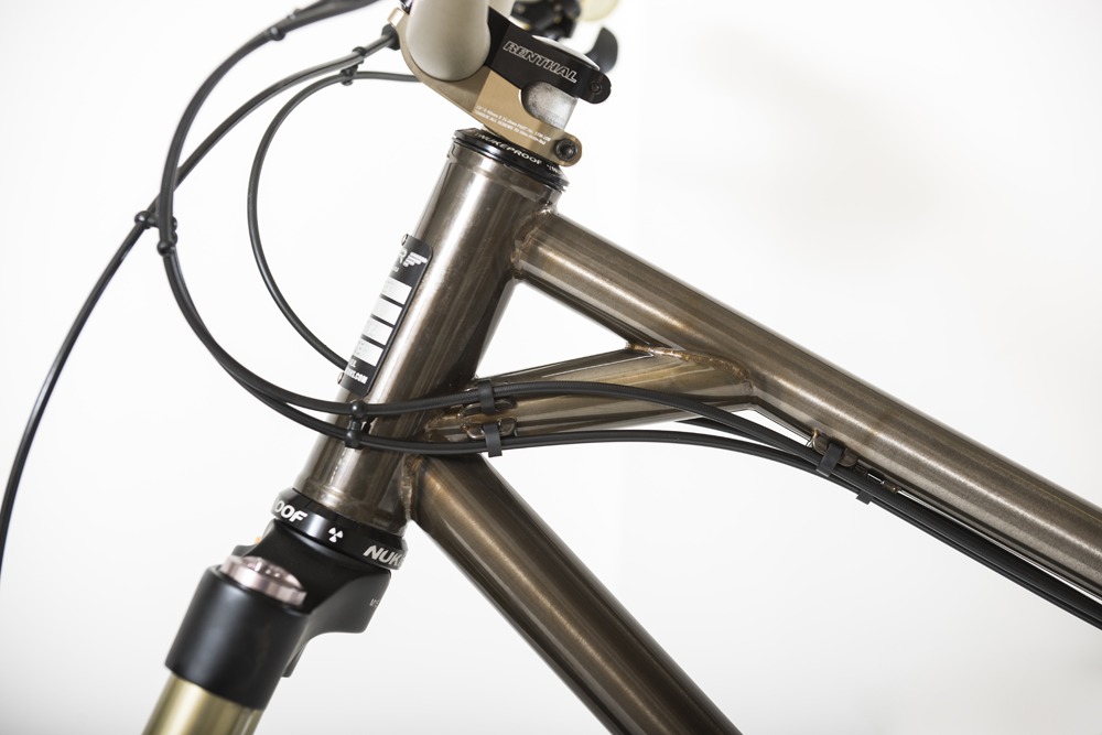 BTR_Fabrications_Ranger_Demo_Bike_Cable_Routing-1.jpg